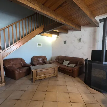 Сasa de vacaciones évasion Champêtre : Maison Spacieuse Avec Terrasse, Proche Sites Historiques Et Thermes - Fr-1-611-2 *
